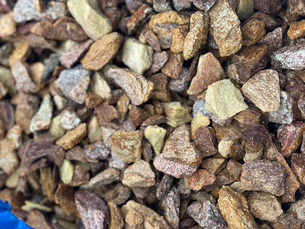 Златолит персиковый декоративная каменная крошка купить в Лангепасе