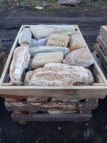 Златолит жёлтый, жёлто-зелёный глыбки и валуны для ланшафтного дизайна купить в Лангепасе