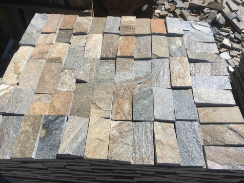 Плитка пилёная златолит Уральский для цоколя, отмостки купить в Лангепасе