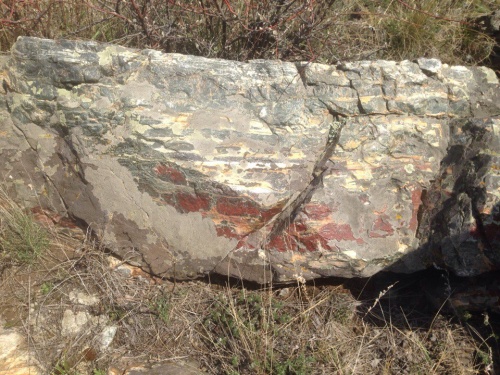 Гигантские зелёные валуны для ландшафтного дизайна весом более 5 тонн купить в Лангепасе