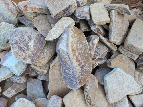 Златолит жёлтый, жёлто-зелёный глыбки и валуны для ланшафтного дизайна купить в Лангепасе