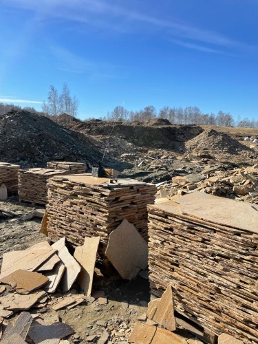 Плитняк златолит жёлтый золотистый для отмостки купить в Лангепасе