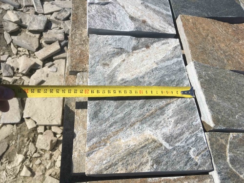 Плитка пилёная златолит Уральский для цоколя, отмостки купить в Лангепасе