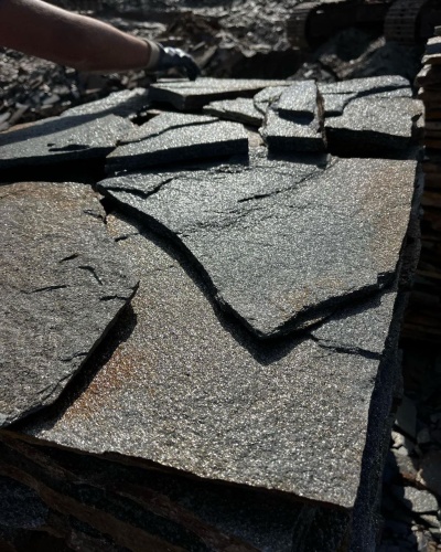 Плитняк златолит серебристый для фасада купить в Лангепасе