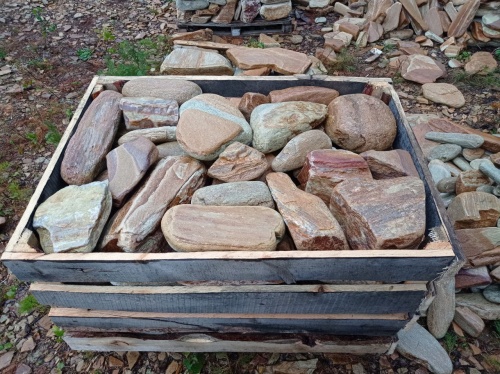 Златолит жёлтый, жёлто-зелёный глыбки и валуны для ланшафтного дизайна купить в Лангепасе